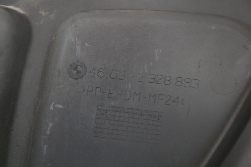 photo de VOORWIELBEHUIZING BMW C1 125 (2000 - 2003) - Staat van het oppervlak