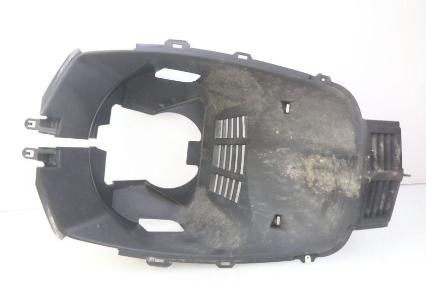 photo de VOORWIELBEHUIZING PEUGEOT CITYSTAR 125 (2011 - 2017) - Hoofdaanzicht