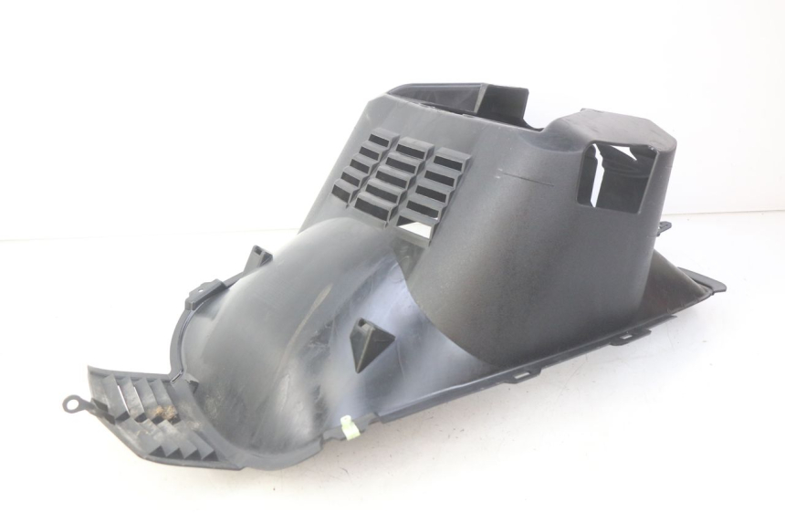 photo de VOORWIELBEHUIZING PEUGEOT CITYSTAR 125 (2011 - 2017) - Andere kijkhoek