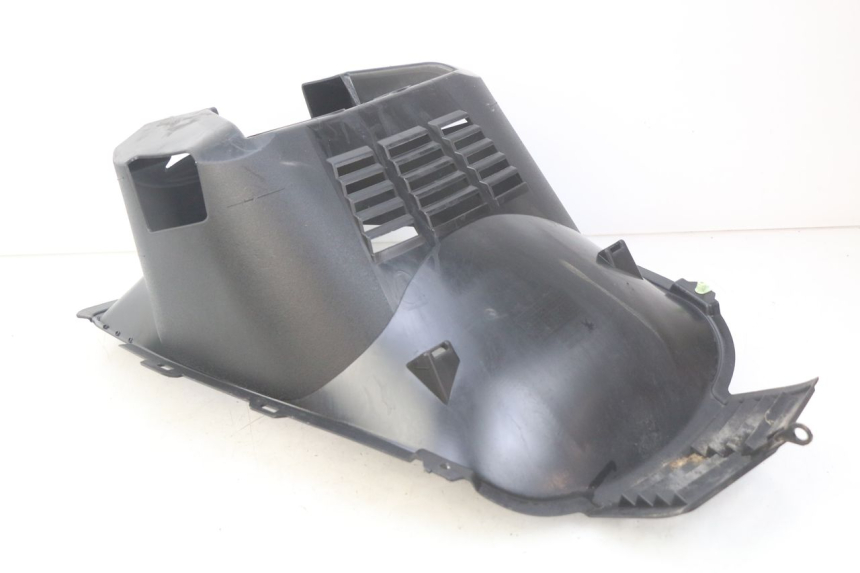 photo de VOORWIELBEHUIZING PEUGEOT CITYSTAR 125 (2011 - 2017) - Technische close-up