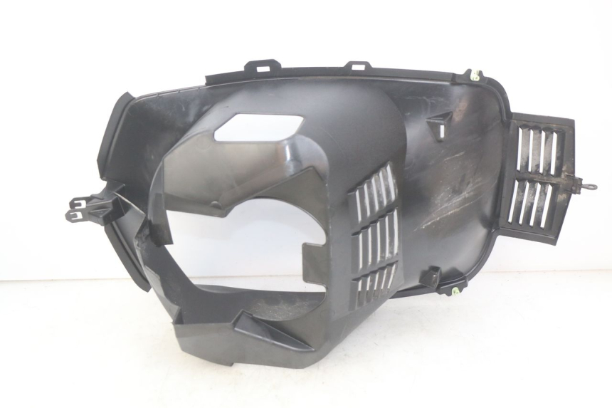 photo de VOORWIELBEHUIZING PEUGEOT CITYSTAR 125 (2011 - 2017) - Andere kijkhoek