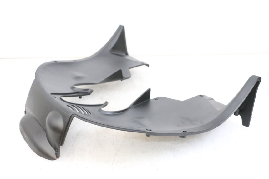 photo de VOORWIELBEUGEL PIAGGIO MP3 HPE 350 (2018 - 2020) - Zoom op gebruiksstaat