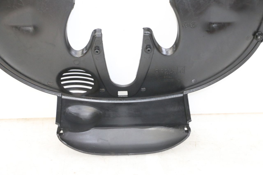 photo de VOORWIELBEUGEL PIAGGIO MP3 HPE 350 (2018 - 2020) - Bevestigingspunten