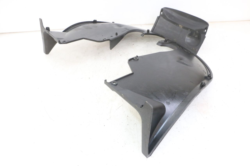 photo de VOORWIELBEUGEL PIAGGIO MP3 LT 300 (2010 - 2016) - Detail van het onderdeel