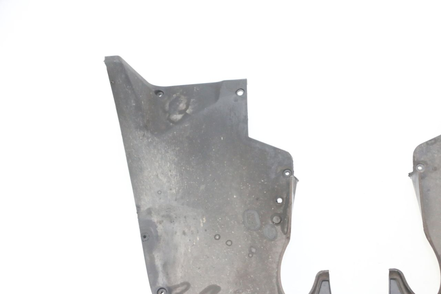 photo de VOORWIELBEHUIZING PIAGGIO MP3 LT 400 (2007 - 2012) - Kenmerkende details