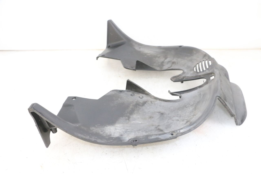 photo de VOORWIELBEHUIZING PIAGGIO MP3 500 (2016 - 2018) - Technische close-up