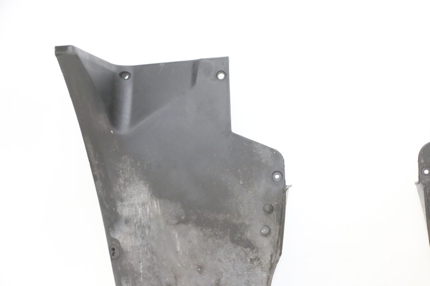 photo de VOORWIELBEHUIZING PIAGGIO MP3 500 (2016 - 2018) - Markeringen en referenties