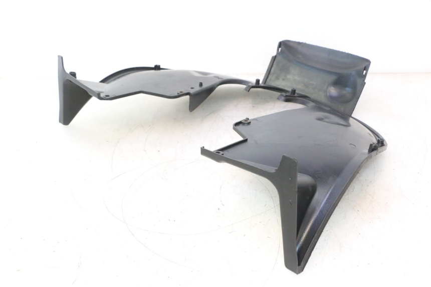 photo de VOORWIELBEUGEL PIAGGIO MP3 500 (2011 - 2015) - Technische close-up