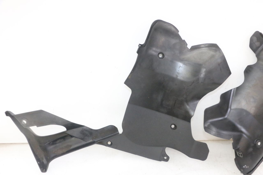 photo de VOORWIELBEUGEL HONDA NTV DEAUVILLE ABS 700 (2007 - 2016) - Technische close-up