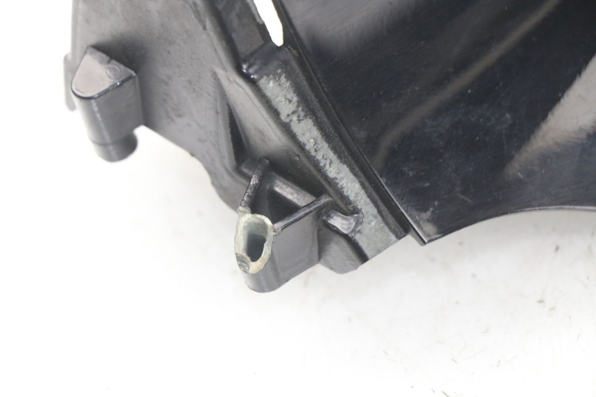 photo de VOORWIELBEHUIZING DAELIM S2 FI 125 (2008 - 2017) - Kenmerkende details