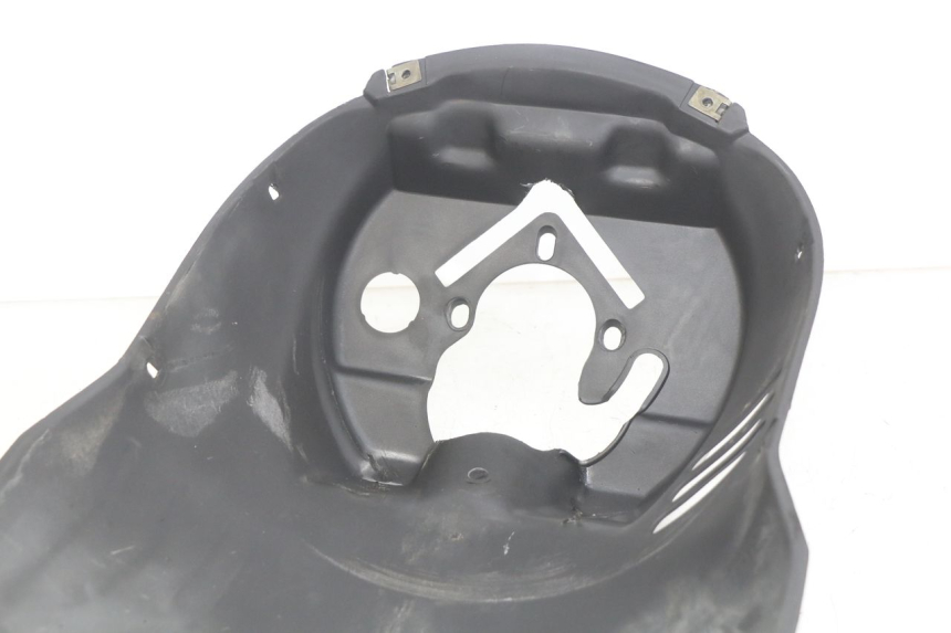 photo de VOORWIELBEHUIZING APRILIA SCARABEO LIGHT 125 (2007 - 2011) - Overzicht