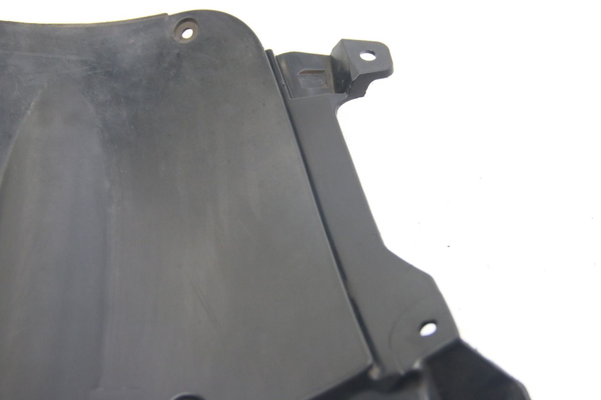 photo de VOORWIELBEUGEL SUZUKI SIXTEEN 125 (2008 - 2010) - Productaanzicht