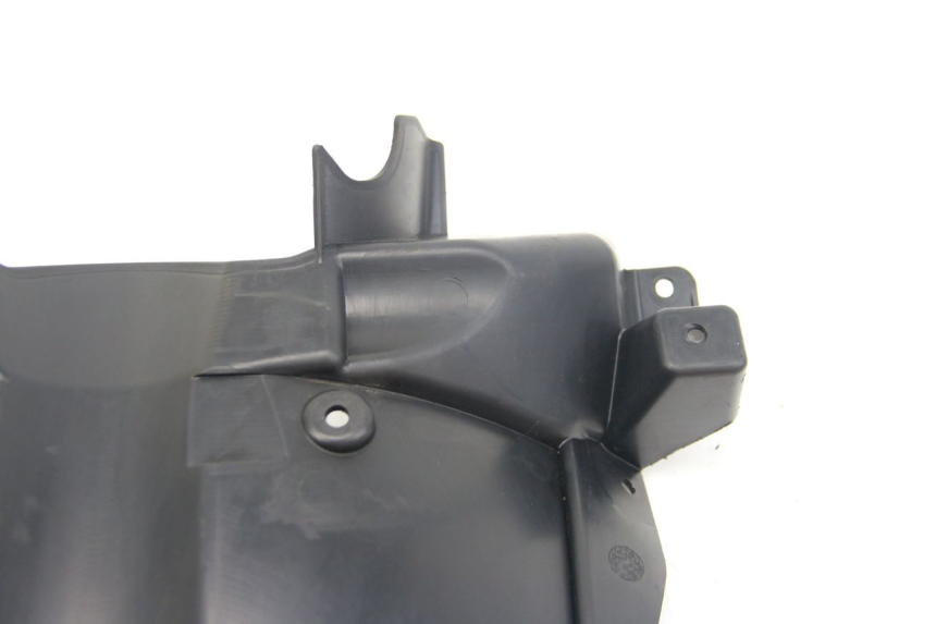 photo de VOORWIELBEUGEL SUZUKI SIXTEEN 125 (2008 - 2010) - Zoom op gebruiksstaat