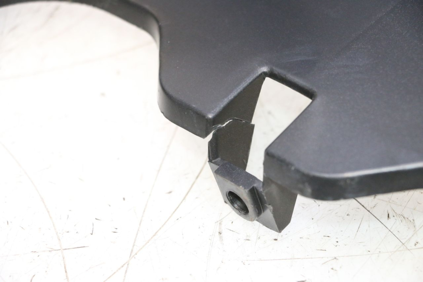 photo de VOORWIELBEHUIZING APRILIA SR MOTARD 50 (2012 - 2018) - Detail van het onderdeel