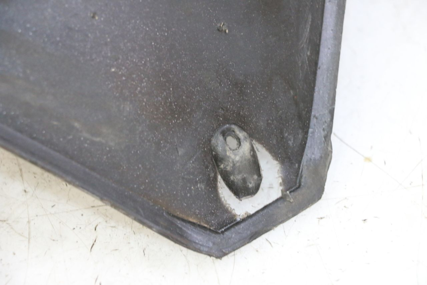 photo de VOORWIELBEHUIZING APRILIA SR R 2T LC 50 (2018 - 2021) - Zoom op gebruiksstaat