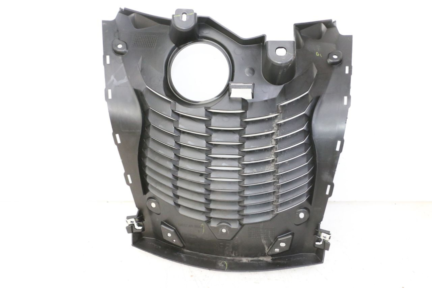 photo de VOORWIELBEUGEL YAMAHA XMAX X-MAX 125 (2021 - 2025) - Technische close-up