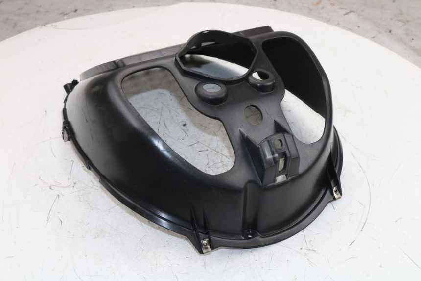 photo de VOORWIELBEUGEL PIAGGIO X8 STREET 125 (2006 - 2007) - Bevestigingspunten