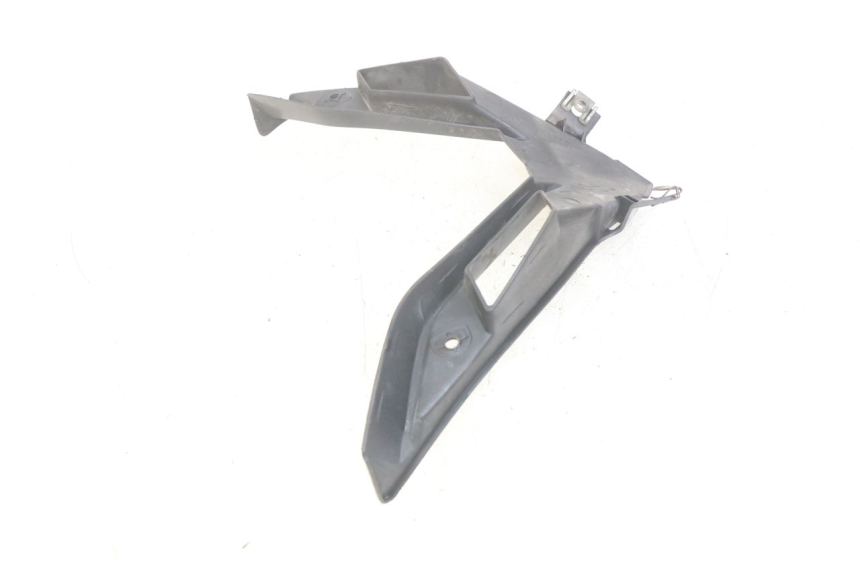 photo de VOORWIELBEHUIZING YAMAHA YZF R1 1000 (2007 - 2008) - Detail van het onderdeel