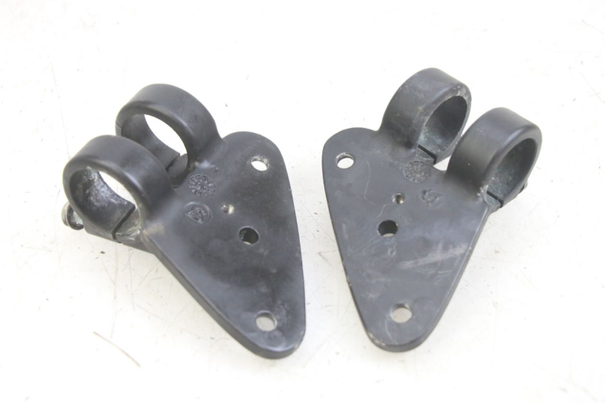 photo de KOPLAMPBEUGEL GILERA DNA 50 (2000 - 2007) - Zoom op gebruiksstaat