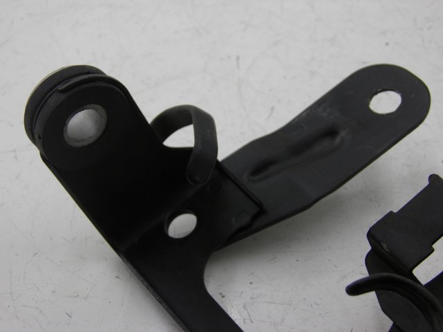 photo de KOPLAMPBEUGEL YAMAHA SR 125 (1982 - 2003) - Detail van het onderdeel