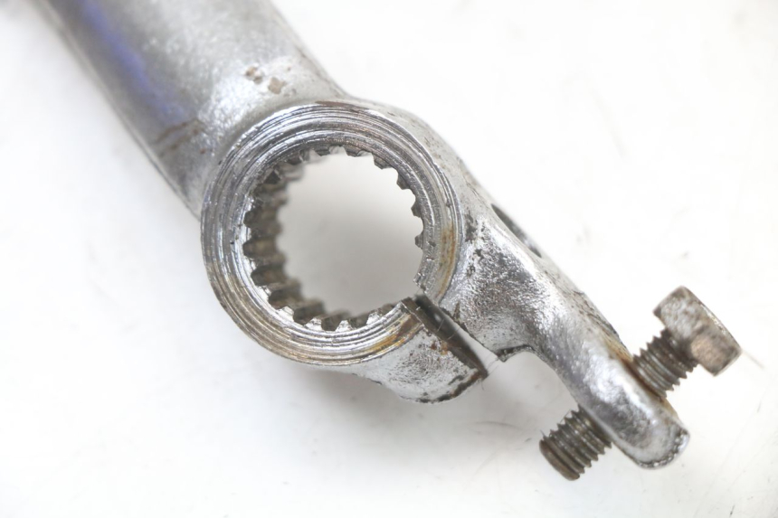 photo de REMMENPAEDAAL SUZUKI GSX E 250 (1982 - 1983) - Detail van het onderdeel