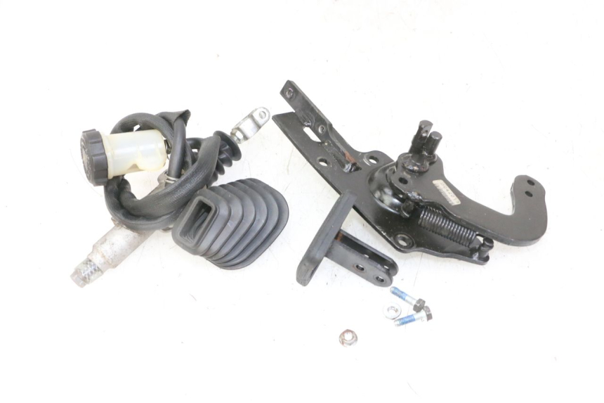 photo de REMMENPAEDAAL PIAGGIO IE MP3 YOURBAN 300 (2011 - 2016) - Hoofdaanzicht