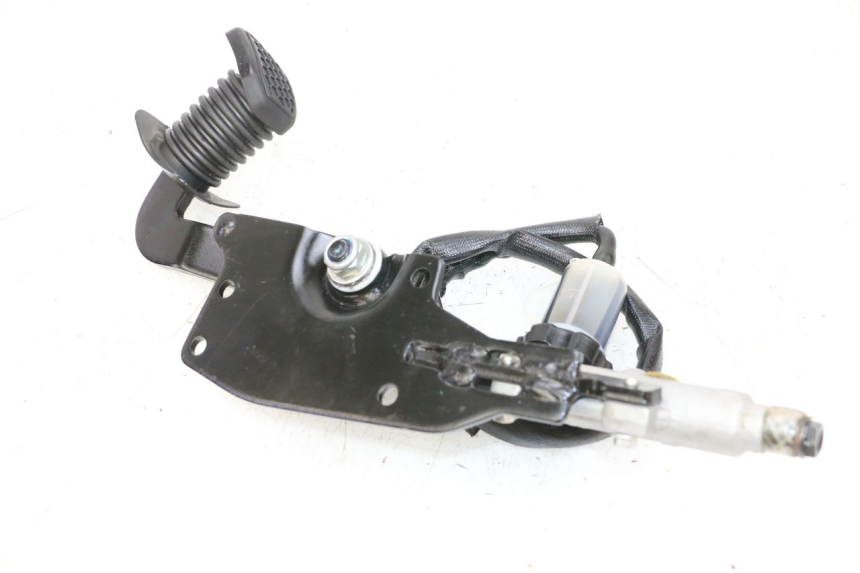 photo de REMMENPAEDAAL PIAGGIO MP3 HPE 300 (2019 - 2026) - Andere kijkhoek