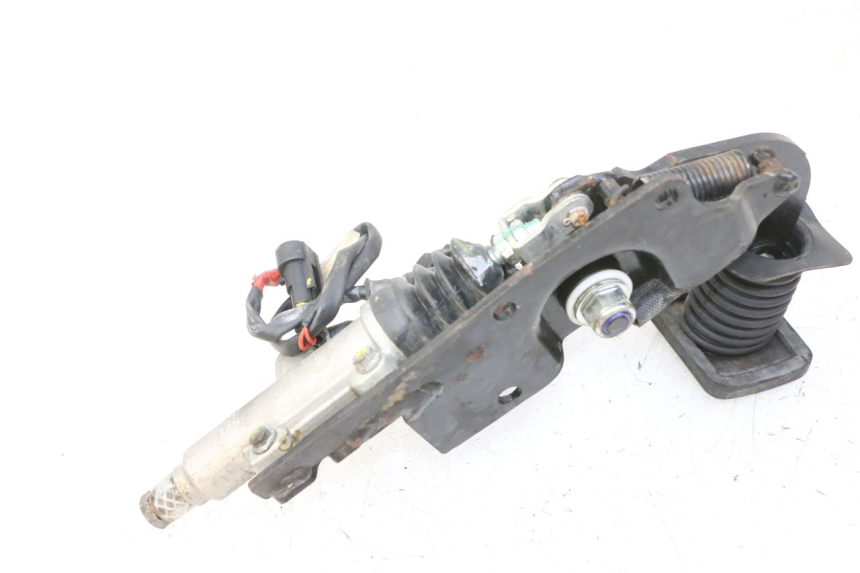 photo de REMMENPAEDAAL PIAGGIO MP3 RL 250 (2006 - 2010) - Detail van het onderdeel