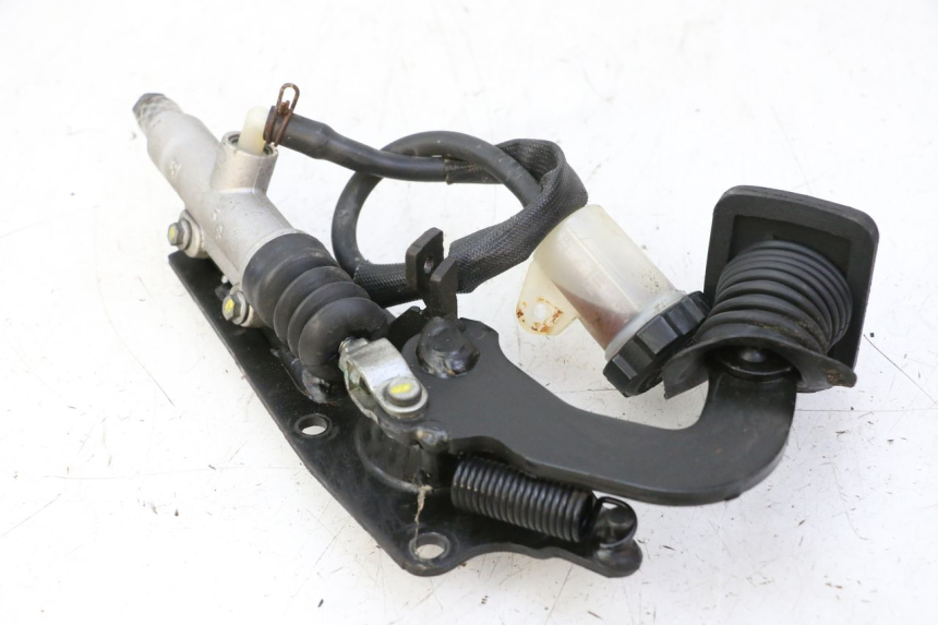 photo de REMMENPAEDAAL PIAGGIO MP3 500 (2011 - 2015) - Technische close-up