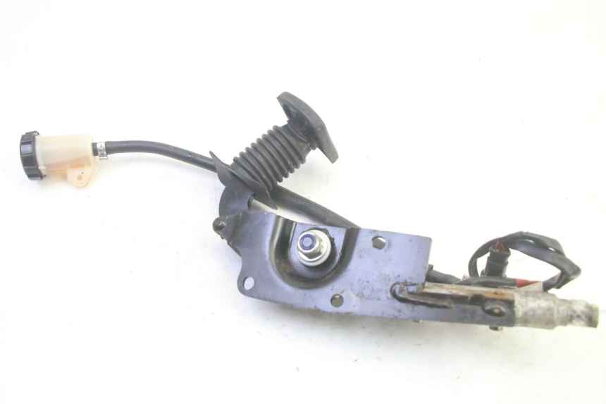 photo de REMMENPAEDAAL PIAGGIO MP3 RL 250 (2006 - 2010) - Andere kijkhoek