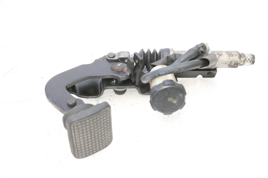 photo de REMMENPAEDAAL PIAGGIO MP3 RL 250 (2006 - 2010) - Detail van het onderdeel