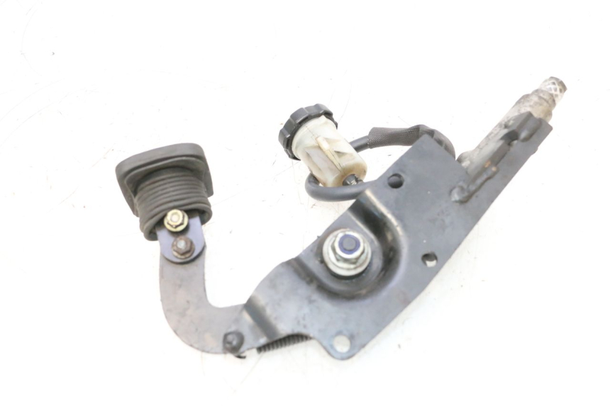 photo de REMMENPAEDAAL PIAGGIO MP3 RL 250 (2006 - 2010) - Technische close-up