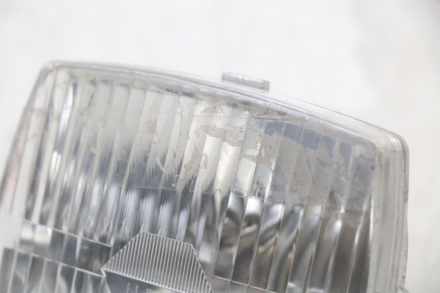 photo de VOORKOPLAMP PEUGEOT 103 VOGUE VS2 50 (2004 - 2017) - Zoom op gebruiksstaat