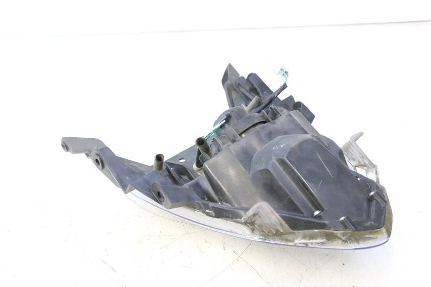 photo de VOORKOPLAMP KYMCO AGILITY 16+ 4T 50 (2018 - 2023) - Gecontroleerd onderdeel