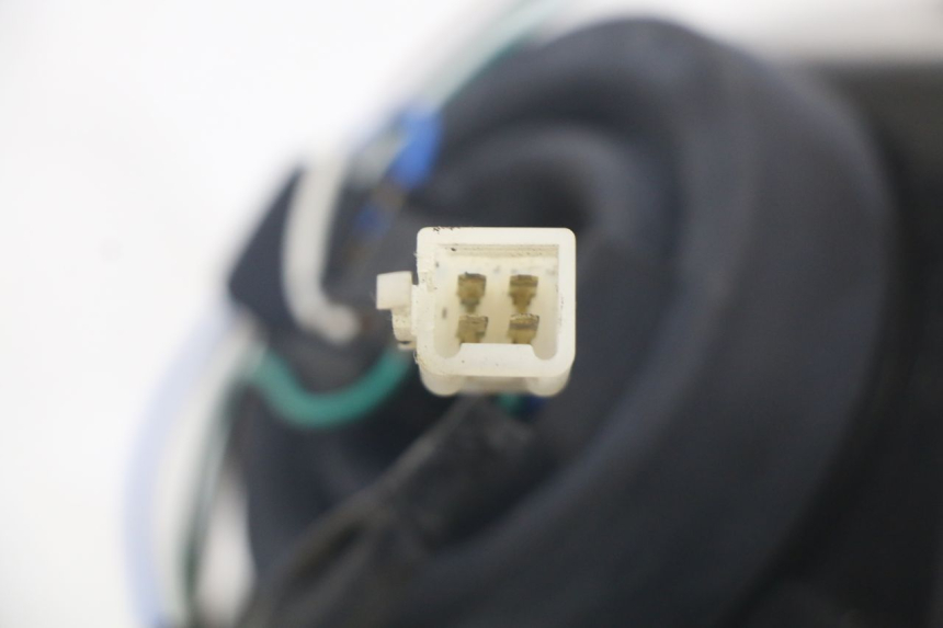 photo de VOORKOPLAMP KYMCO AGILITY 4T 50 (2018 - 2022) - Bevestigingspunten