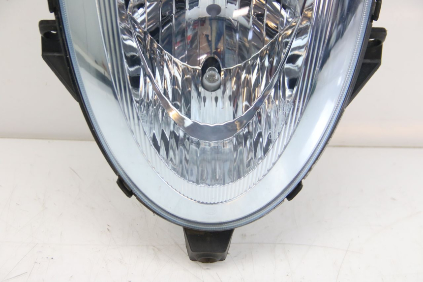 photo de VOORKOPLAMP ECCITY ARTELEC 670 1 (2013 - 2017) - Detail van het onderdeel