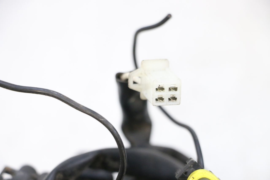 photo de VOORKOPLAMP MAG POWER BOMBERS 4T 50 (2016 - 2026) - Alternatieve hoek