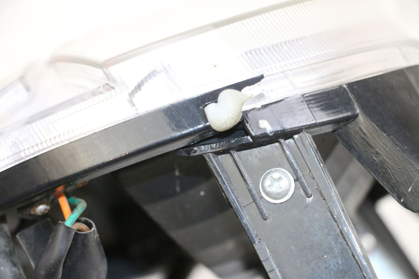 photo de VOORKOPLAMP MAG POWER BOMBERS 4T 50 (2016 - 2026) - Overzicht