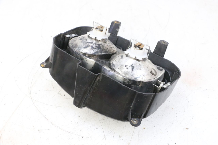 photo de VOORKOPLAMP MBK BOOSTER SPIRIT NAKED 50 (2004 - 2017) - Zoom op gebruiksstaat