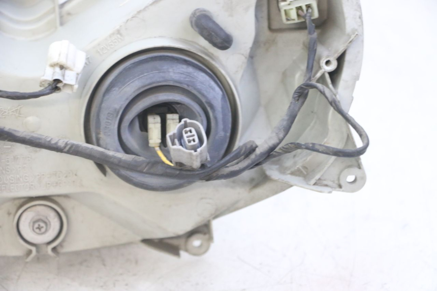 photo de VOORKOPLAMP SUZUKI BURGMAN 125 (2007 - 2014) - Productaanzicht