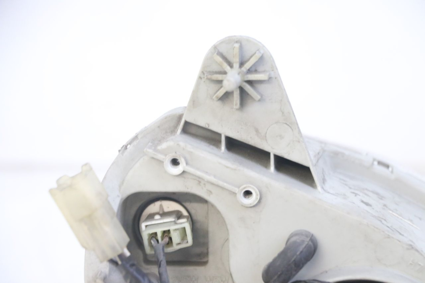 photo de VOORKOPLAMP SUZUKI BURGMAN 125 (2007 - 2014) - Zoom op componenten