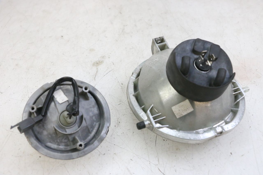 photo de VOORKOPLAMP YAMAHA BW'S BWS 125 (2010 - 2013) - Zoom op gebruiksstaat