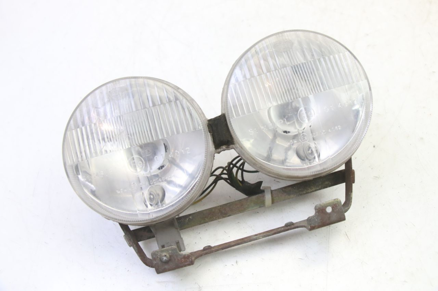 photo de KOPLAMP VOORZIJDE YAMAHA BW'S 100 (1999 - 2002) - Hoofdaanzicht