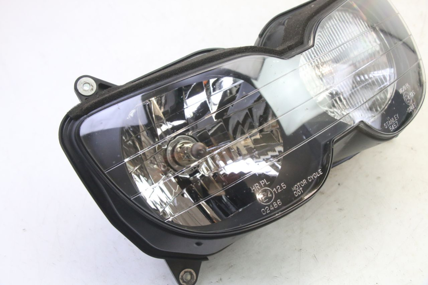 photo de VOORKOPLAMP HONDA CBR RR FIREBLADE 900 (1992 - 1994) - Detail van het onderdeel