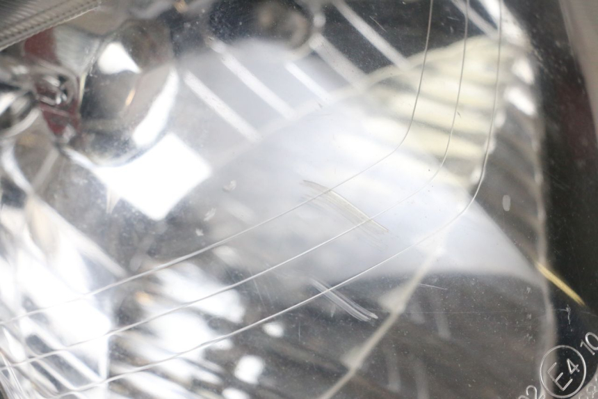 photo de VOORKOPLAMP YAMAHA CYGNUS X 125 (2004 - 2007) - Zoom op componenten