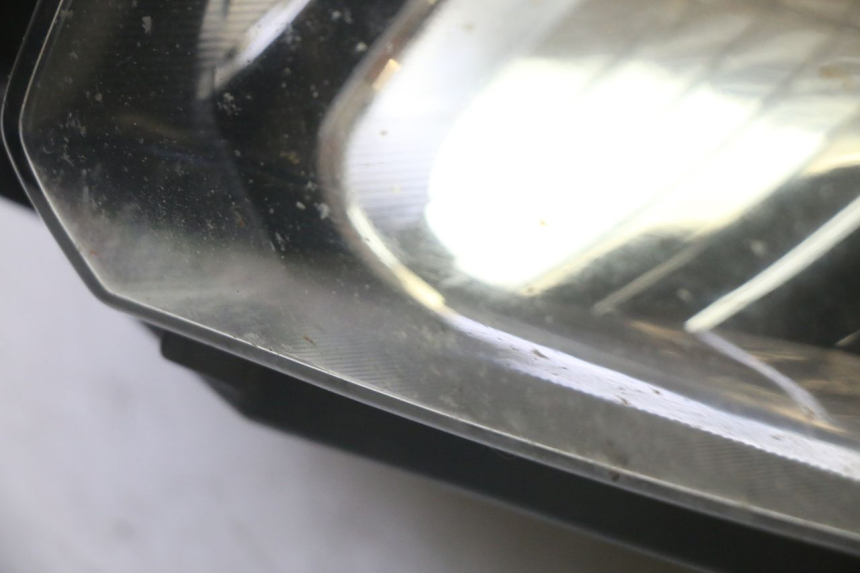 photo de VOORKOPLAMP SUZUKI DL V STROM 1000 (2002 - 2007) - Staat van het oppervlak