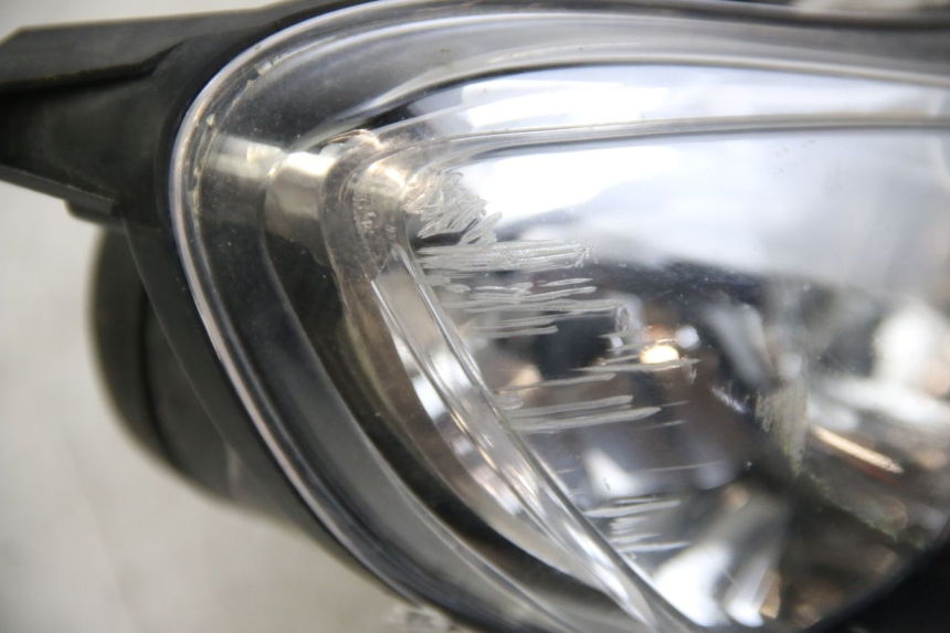 photo de VOORKOPLAMP GILERA DNA 50 (2000 - 2007) - Detail van het onderdeel