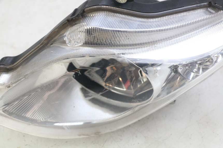 photo de RECHTS VOORKOPLAMP HONDA FJS SILVERWING SILVER WING 400 (2009 - 2016) - Detail van het onderdeel