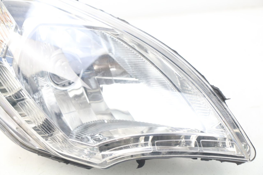photo de RECHTS VOORKOPLAMP PEUGEOT SATELIS 300 (2012 - 2015) - Detailaanzicht