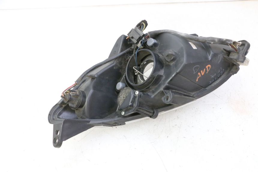 photo de RECHTS VOORKOPLAMP PEUGEOT SATELIS 125 (2013 - 2018) - Andere kijkhoek